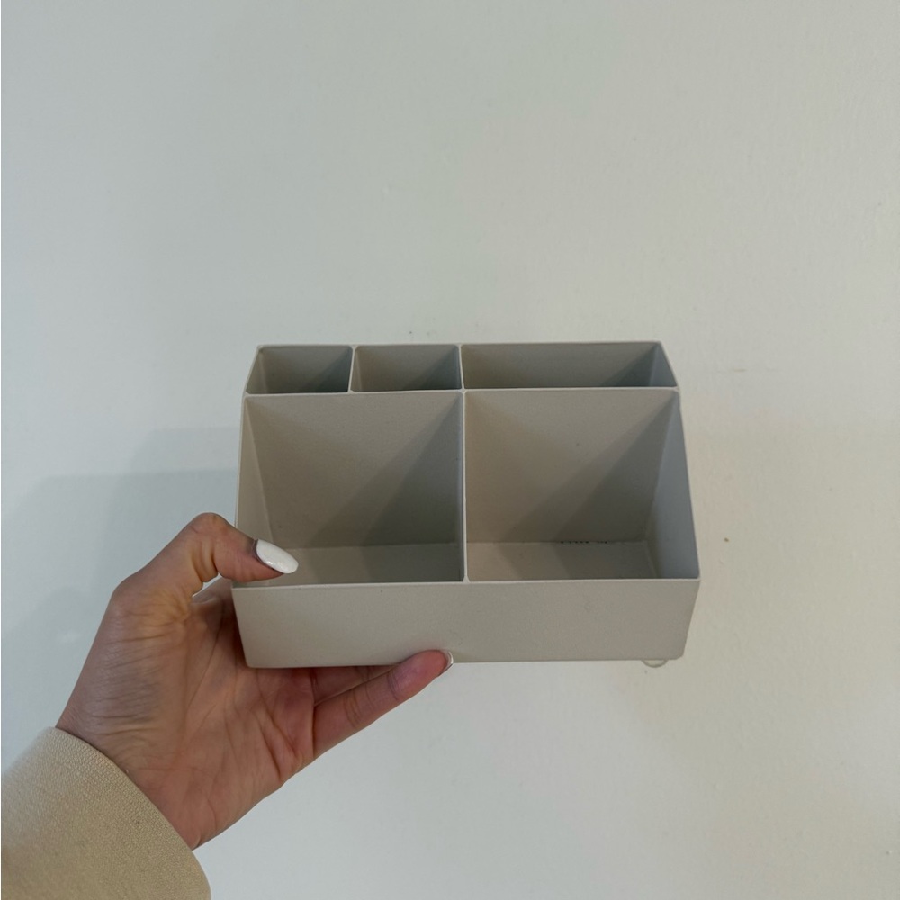 H&M desk Gray Organizer